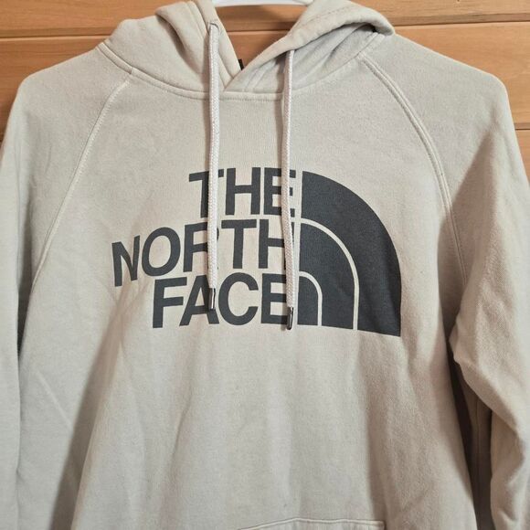 Women's The North Face White Printed Fleece Lined Pullover Hoodie Medium - Picture 2 of 5